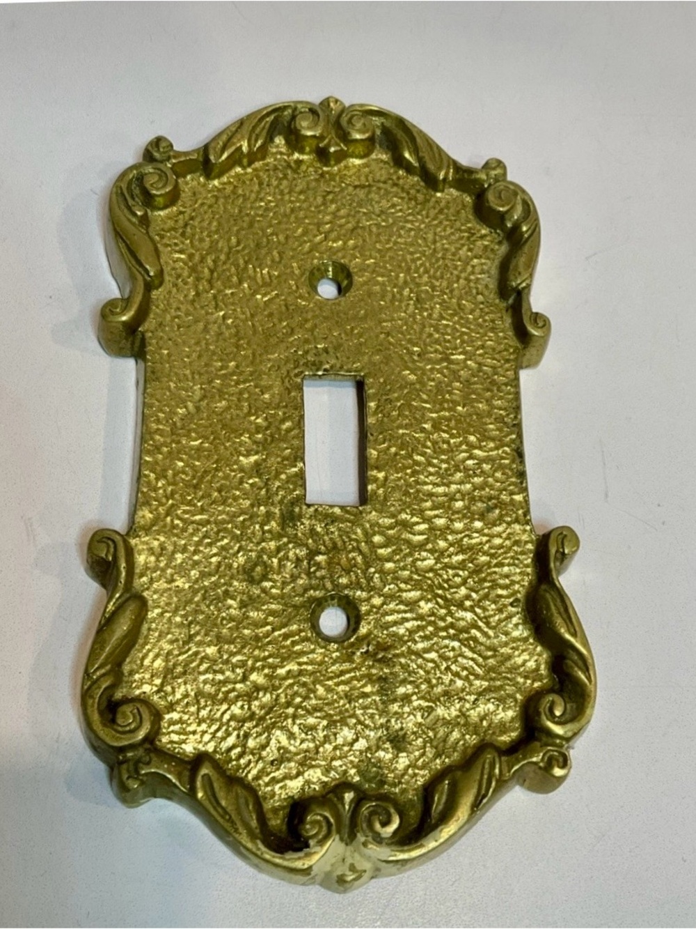 Ornate Gold-Tone Switch Plate Cover Single Toggle MM225 Hollywood Regency Rare